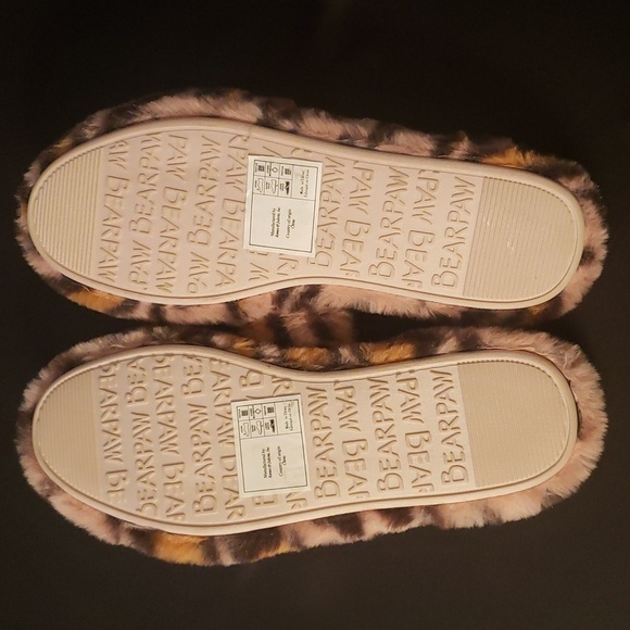 Bear Paw leopard print slippers, size large (9/10) - Picture 5 of 6